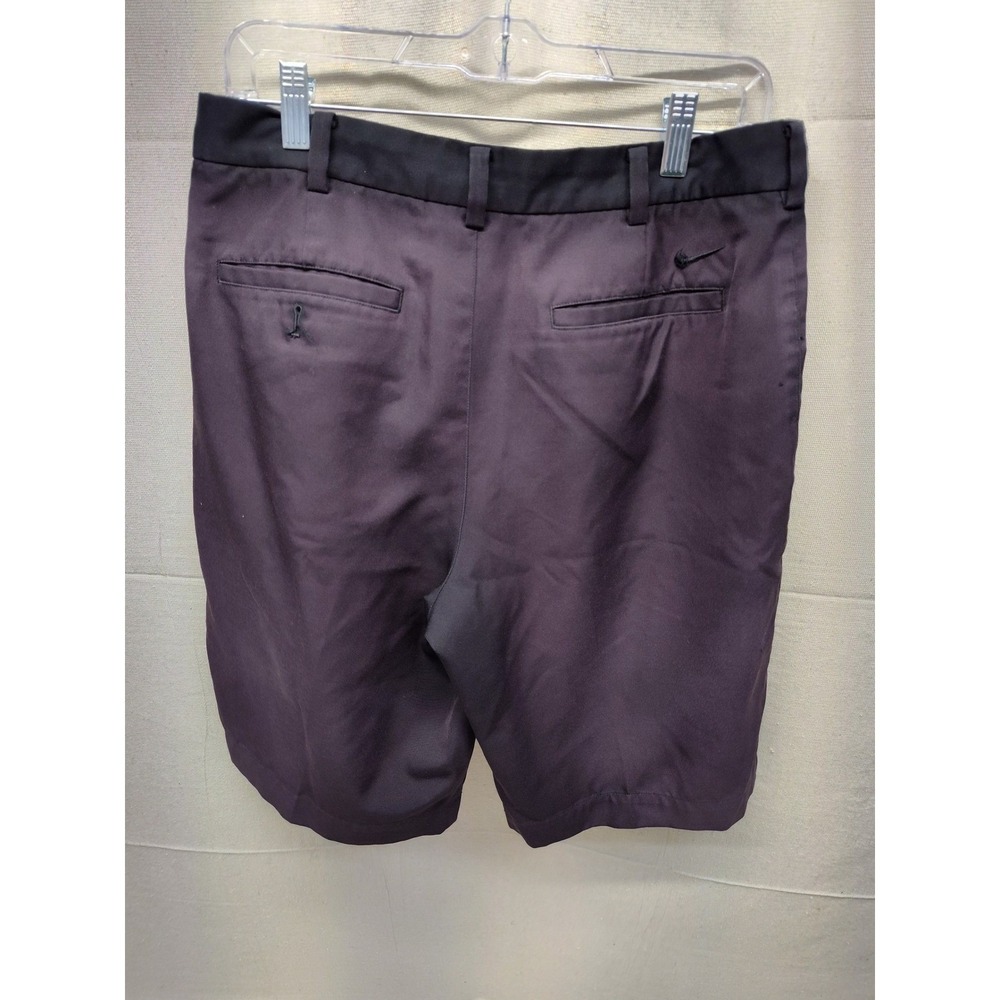 Nike Golf Mens Shorts Size‎ 32 Purple Flat Front Performance Athletic Golfing - Picture 2 of 7